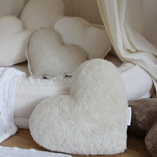Cotton & Sweets Mini linen heart pillow Natural Ø36cm