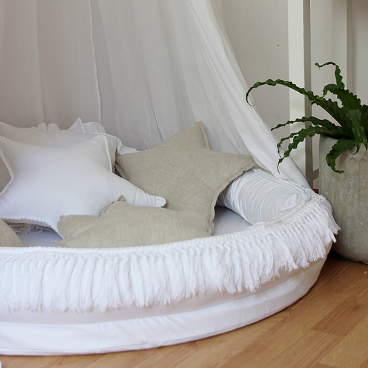Cotton & Sweets linen star cushion Natural Ø50cm