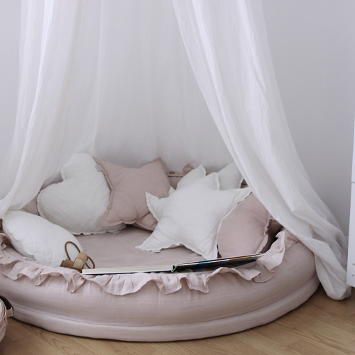 Cotton & Sweets linen star Pillow White Ø50cm