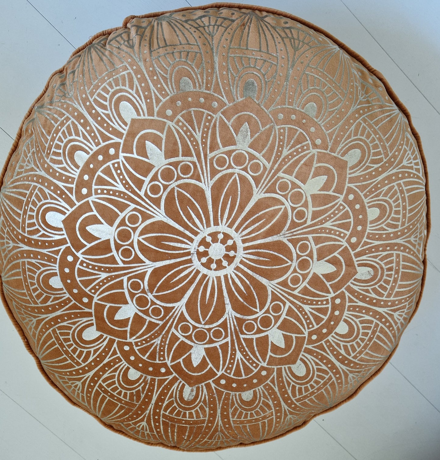 Floor cushion velvet Thai Curry with golden Lotus print