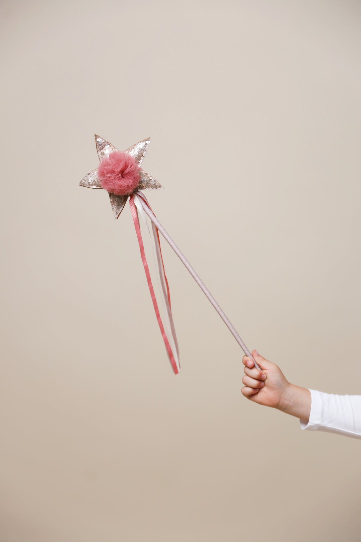 Magical Wand Billy loves Audrey Vesta Vintage rose