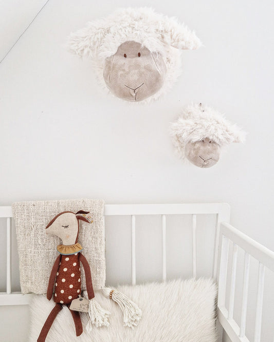 Fluffy sheep's head 14cm
