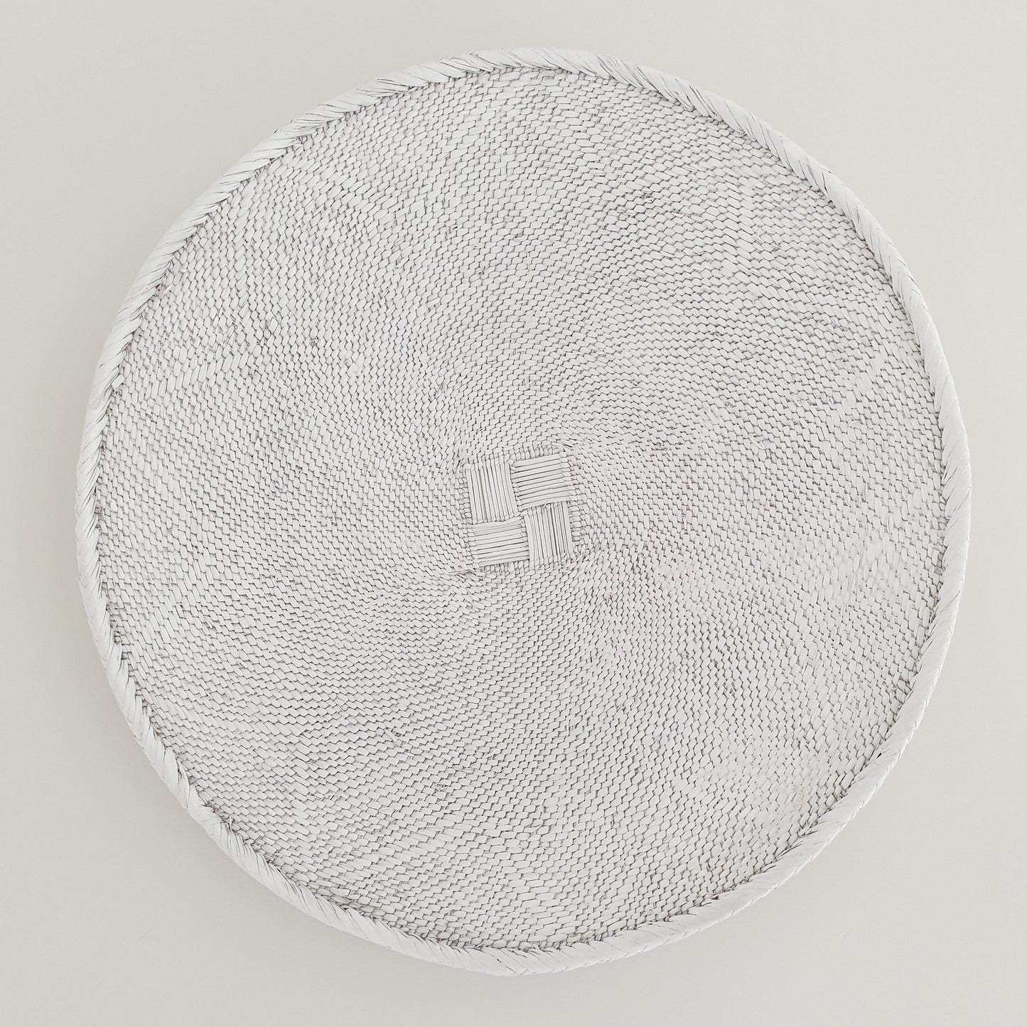 Tonga basket White medium