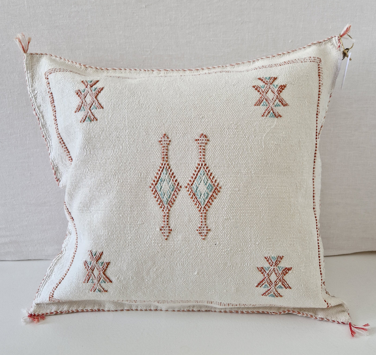 Sabra Silk cushion cover Off-White