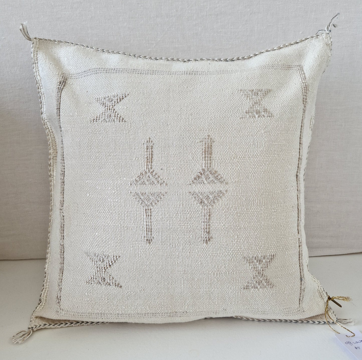 Sabra Silk cushion cover Off-White