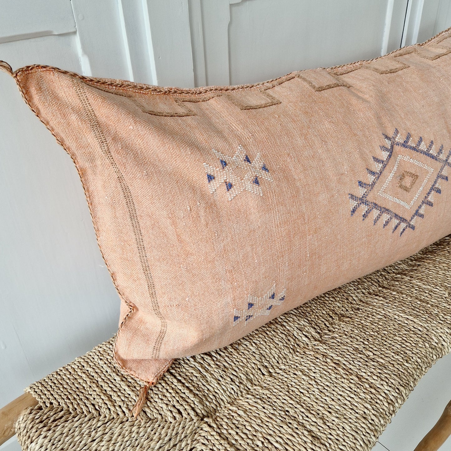 Sabra Silk pillow XL Vintage Apricot