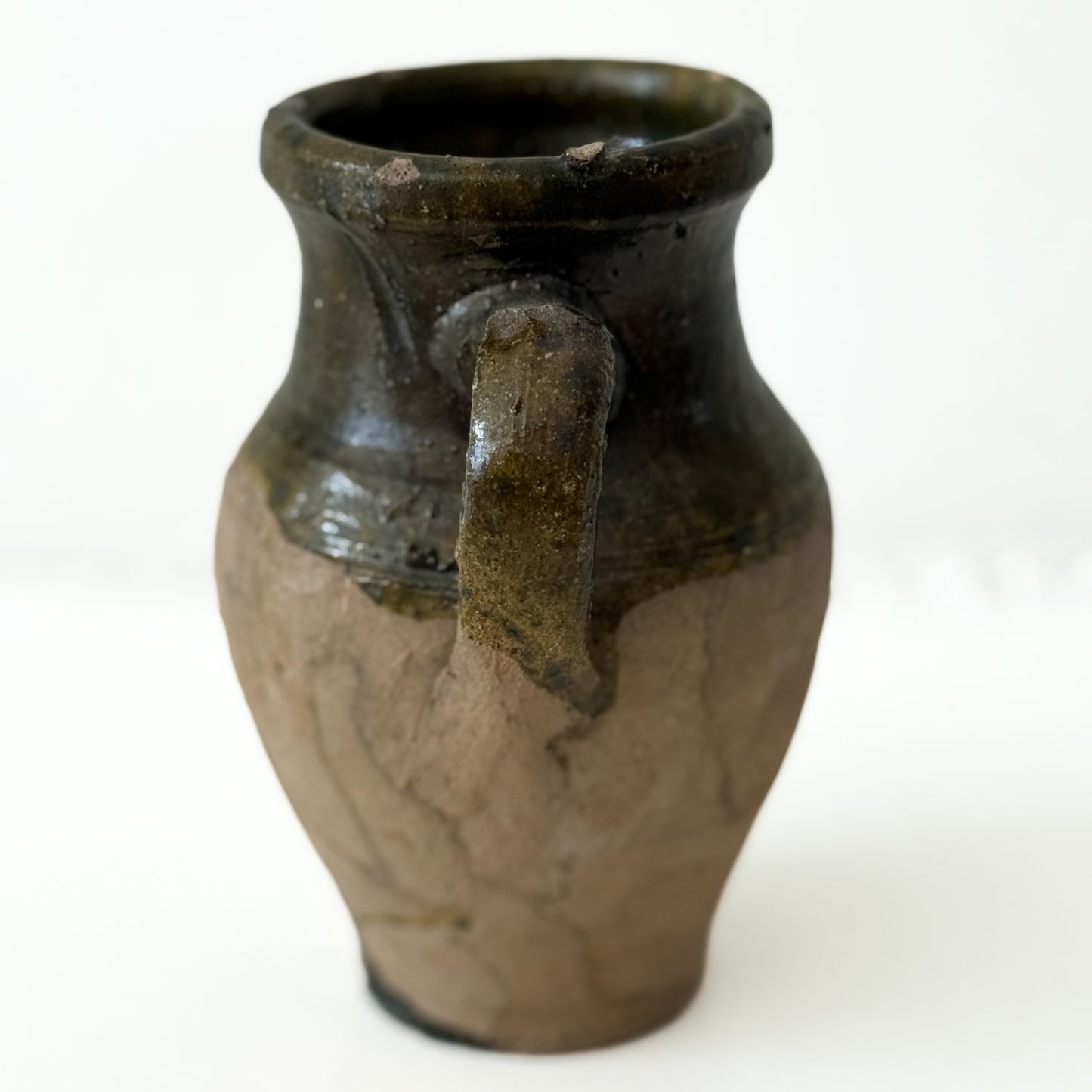 Old earthenware jug Natural/Green