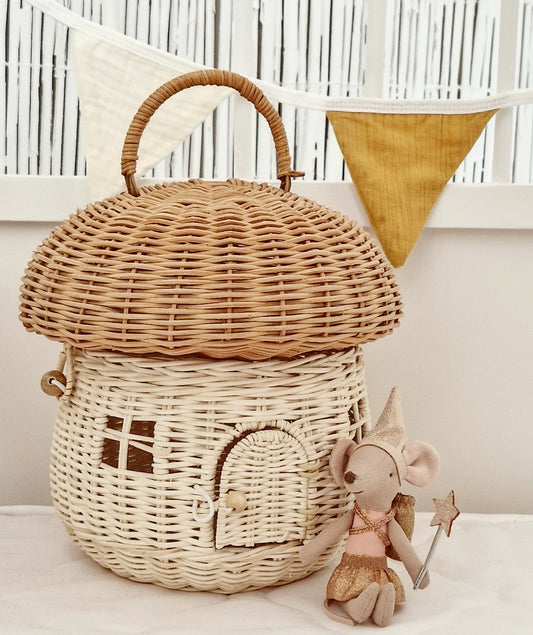 Portable mushroom dollhouse