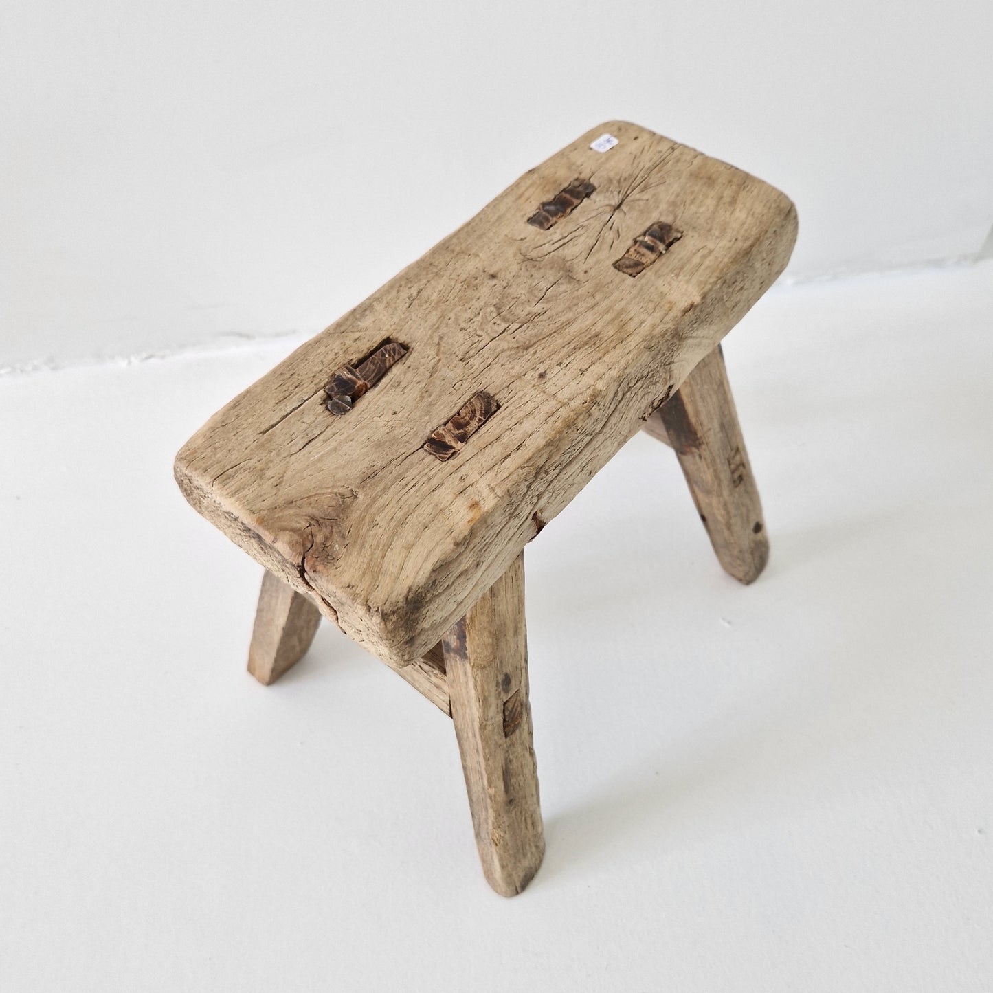 Wooden mini stool 