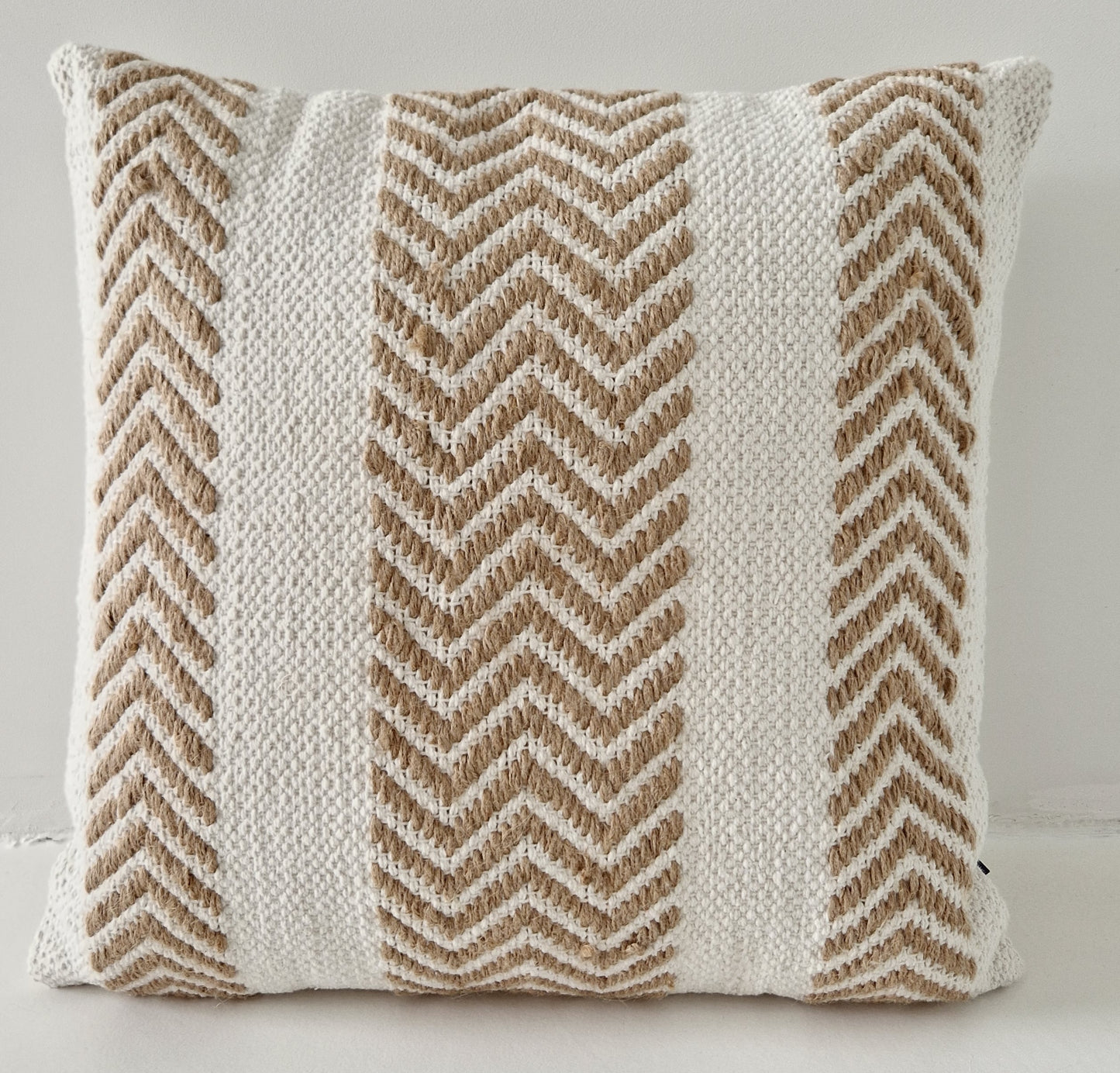 Cushion Off White/Natural Herringbone