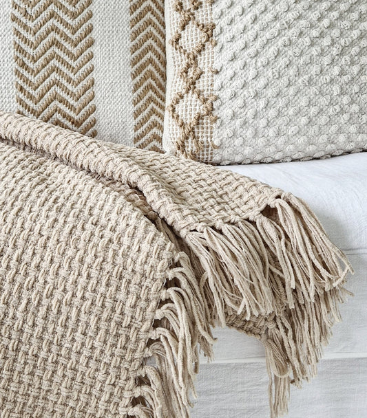 Plaid Chenille beige with fringes 125x150