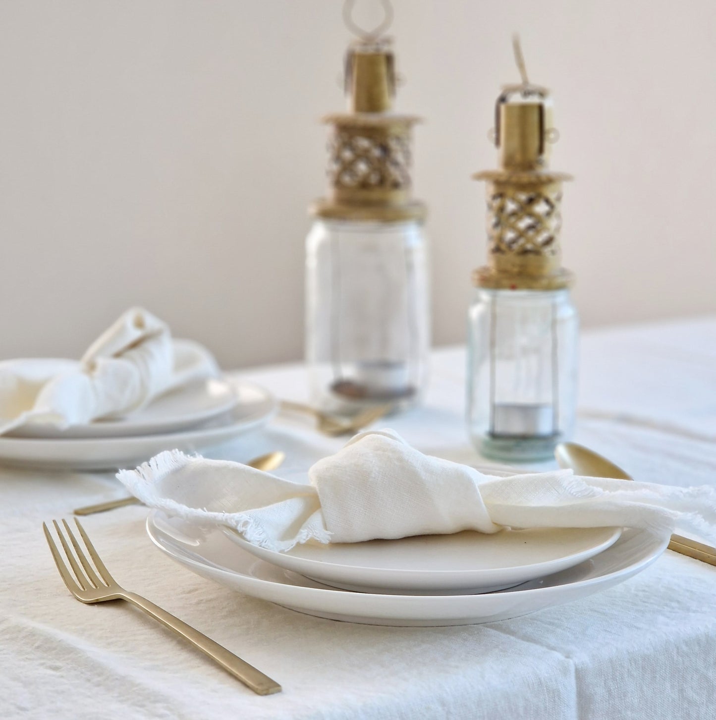 Linen napkins Off-White with fringes set of 2