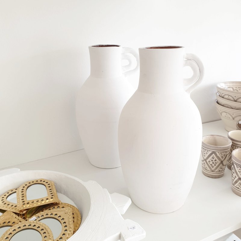 White ceramic vase Rabia from Household Hardware