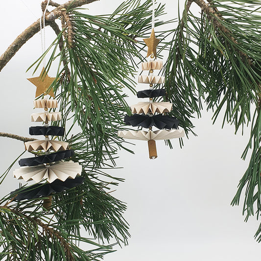 Tree dancing ornament Black/Natural/Off White Anna Nera Set of 2