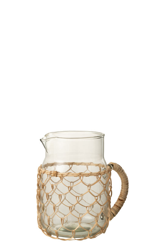Water carafe with wickerwork